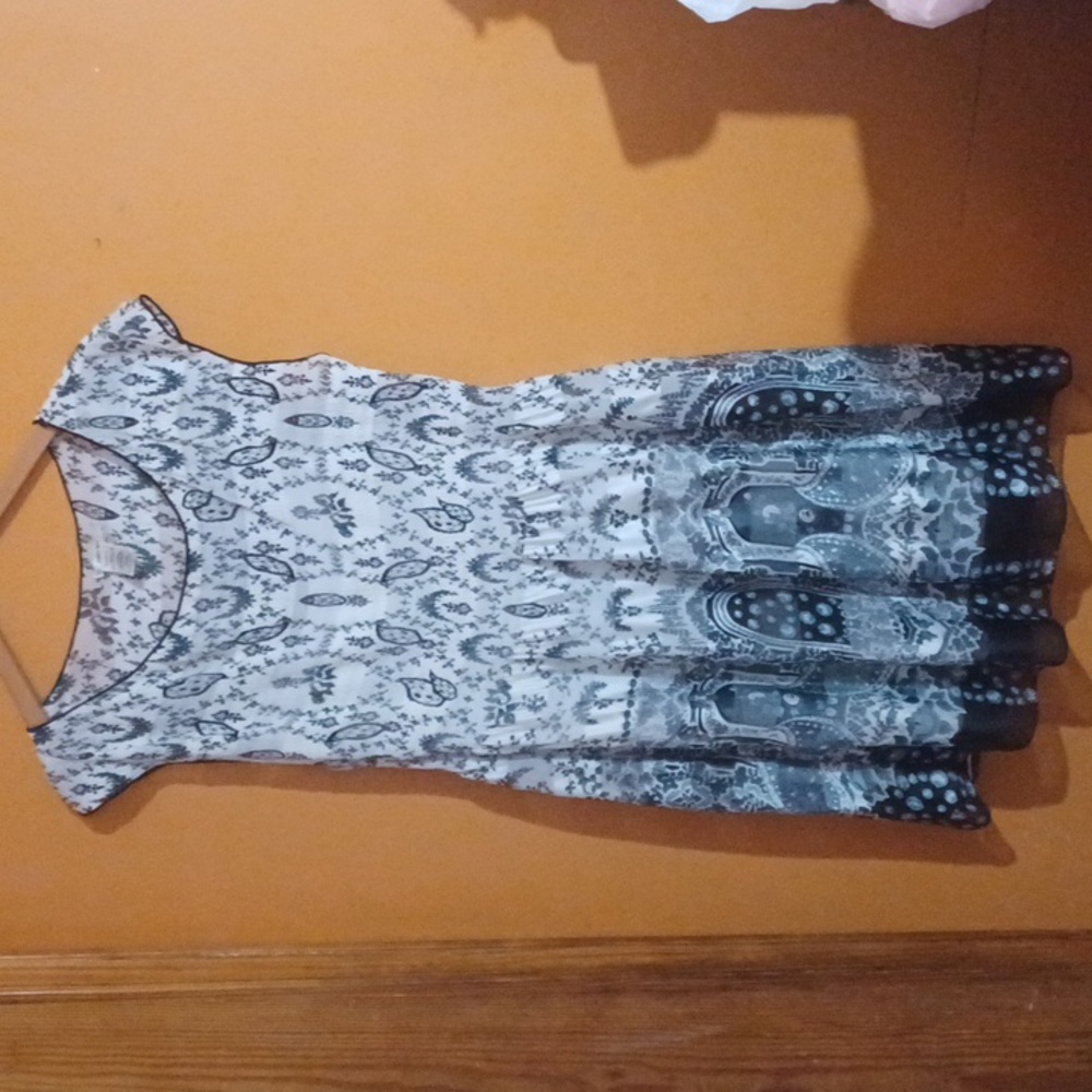 Sophie Max Knee Length XLarge Dress
